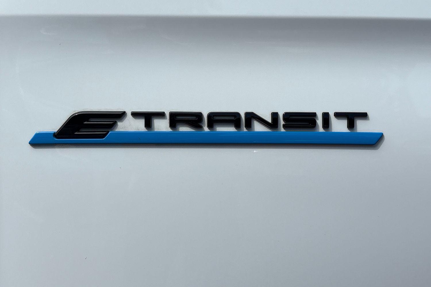 Ford E-TRANSIT CUSTOM Photo 19