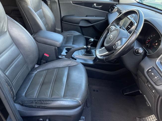 KIA Sorento Photo 28