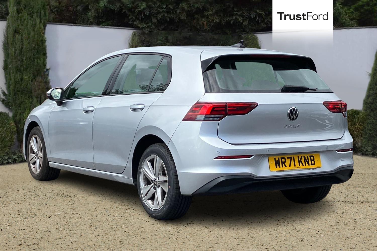 Volkswagen GOLF Photo 1