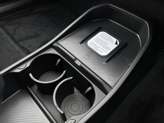 KIA EV4 Photo 46