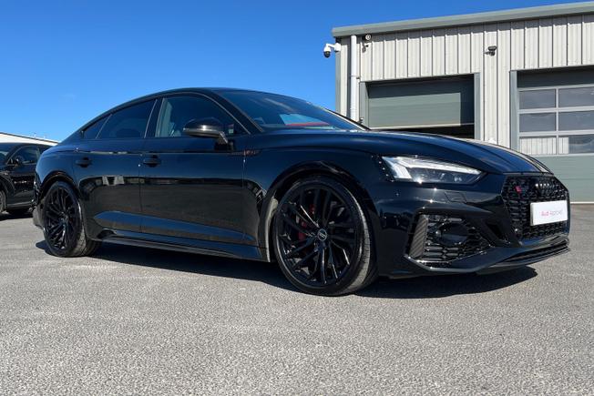 AUDI RS5 Photo 23