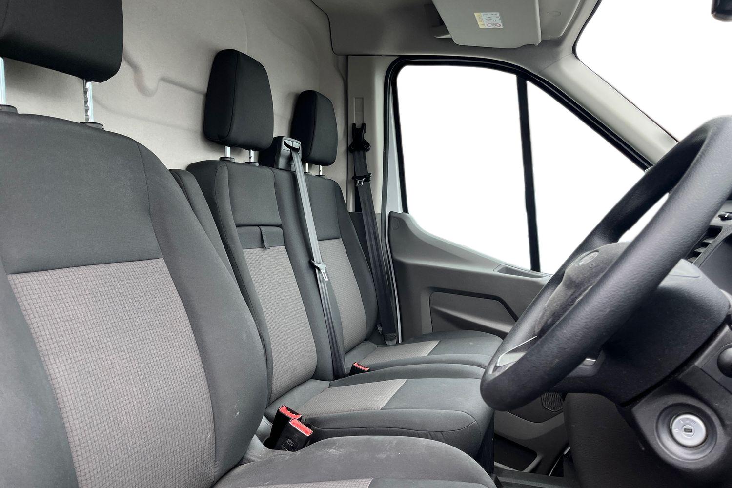 Ford TRANSIT Photo 9