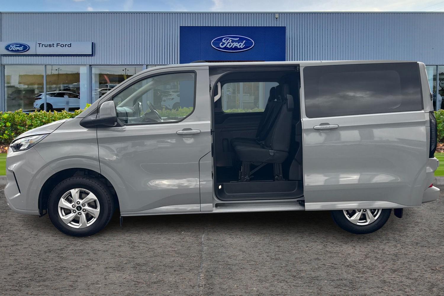 Ford TRANSIT CUSTOM Photo 4