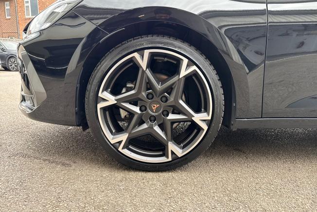 CUPRA Leon Photo 26