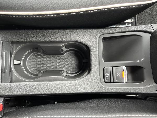 Renault Clio Photo autoimg-c5948f9b773c942072d6c064704a4223eb6f5fbb.jpg