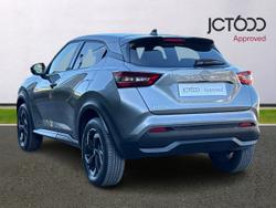 NISSAN Juke Photo 3