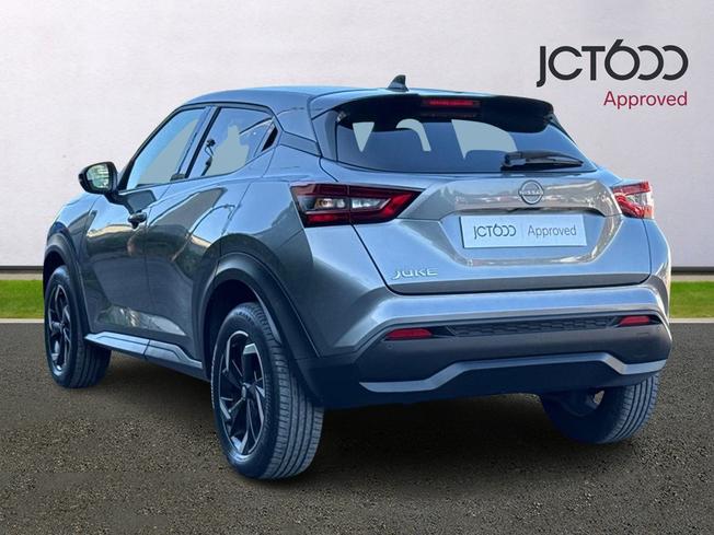 NISSAN Juke Photo 3
