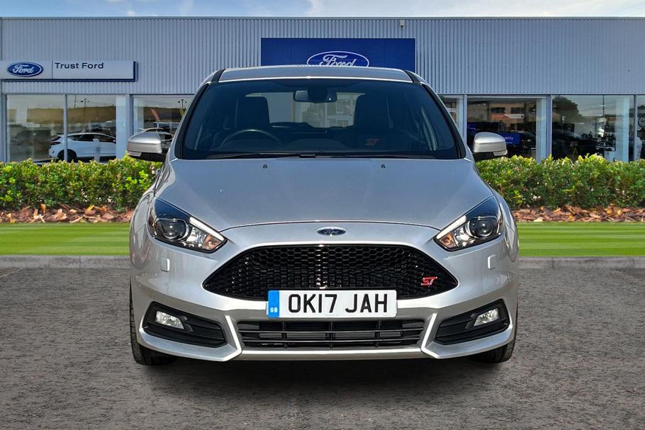 Used Ford FOCUS 6