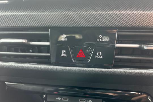 Volkswagen Golf Photo autoimg-c59e22a0d2d3a1b3bf4087d281d371348fecb015.jpg