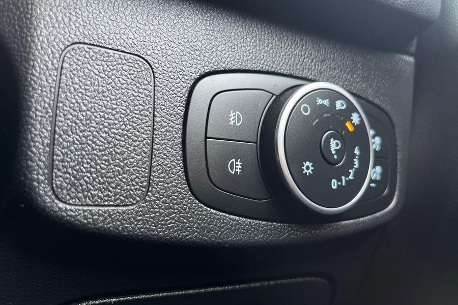 Ford FOCUS Photo autoimg-c5a0dc3b691643b0cac94b288284b08797aae177.jpg