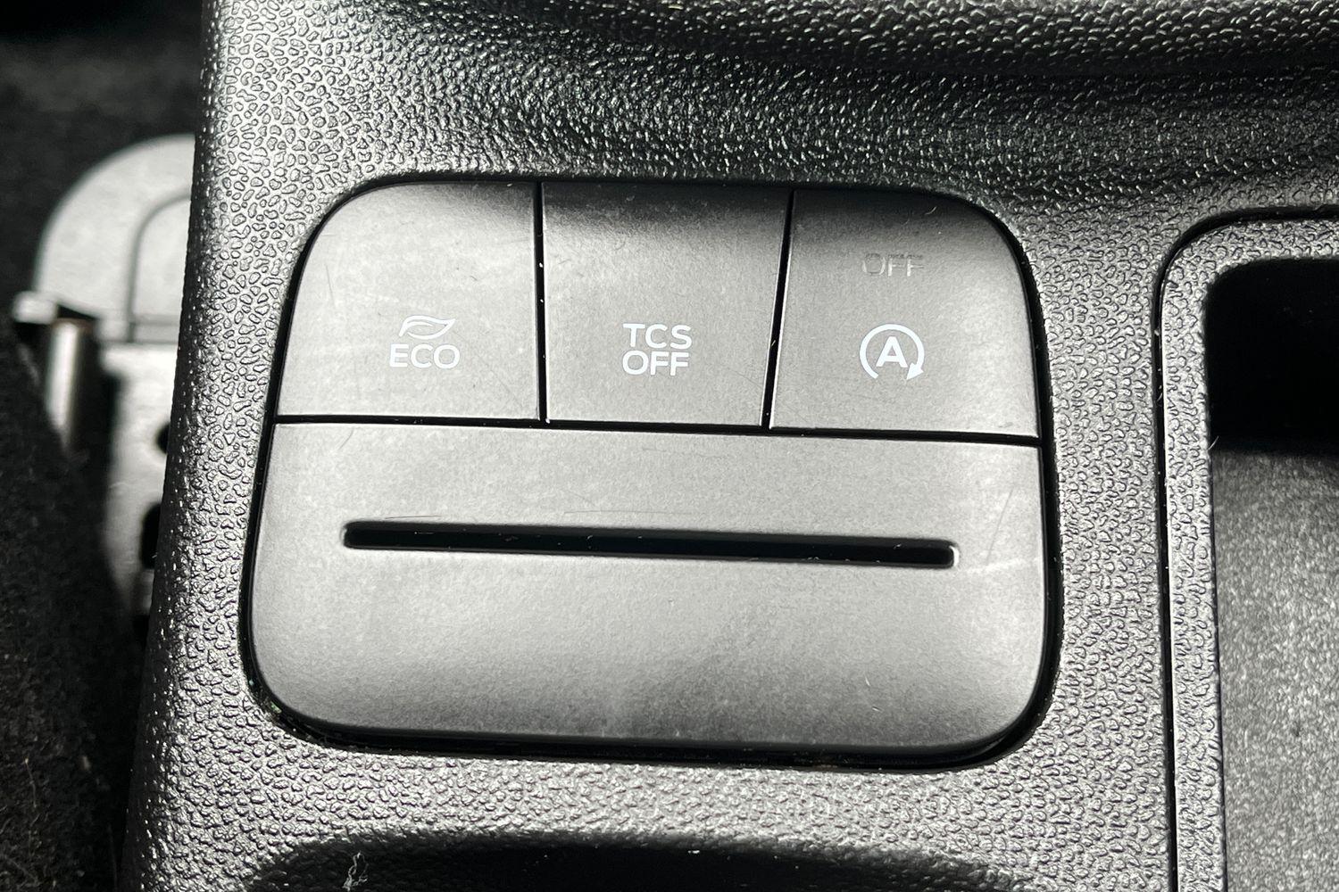 Ford FIESTA Photo 28
