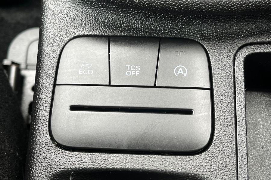 Ford FIESTA Photo autoimg-c5a349f8593ae31c4e6ba483a9b3d3941e169c12.jpg