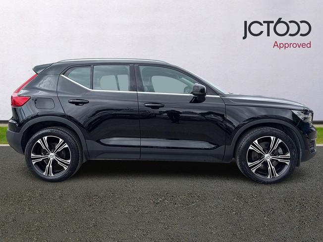 VOLVO Xc40 Photo 4