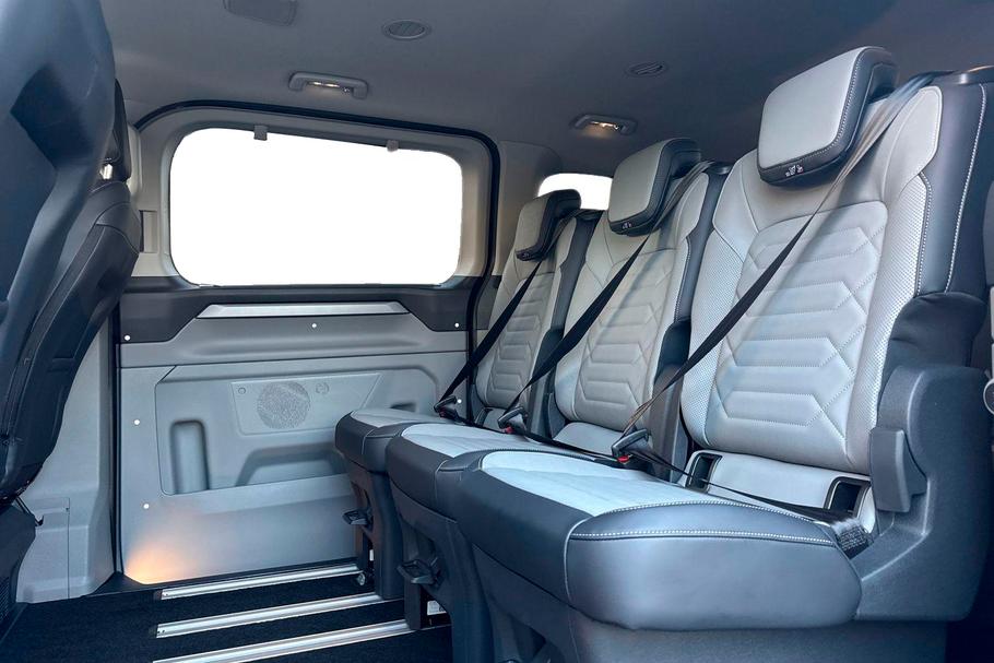 Used Ford E-TOURNEO CUSTOM 10