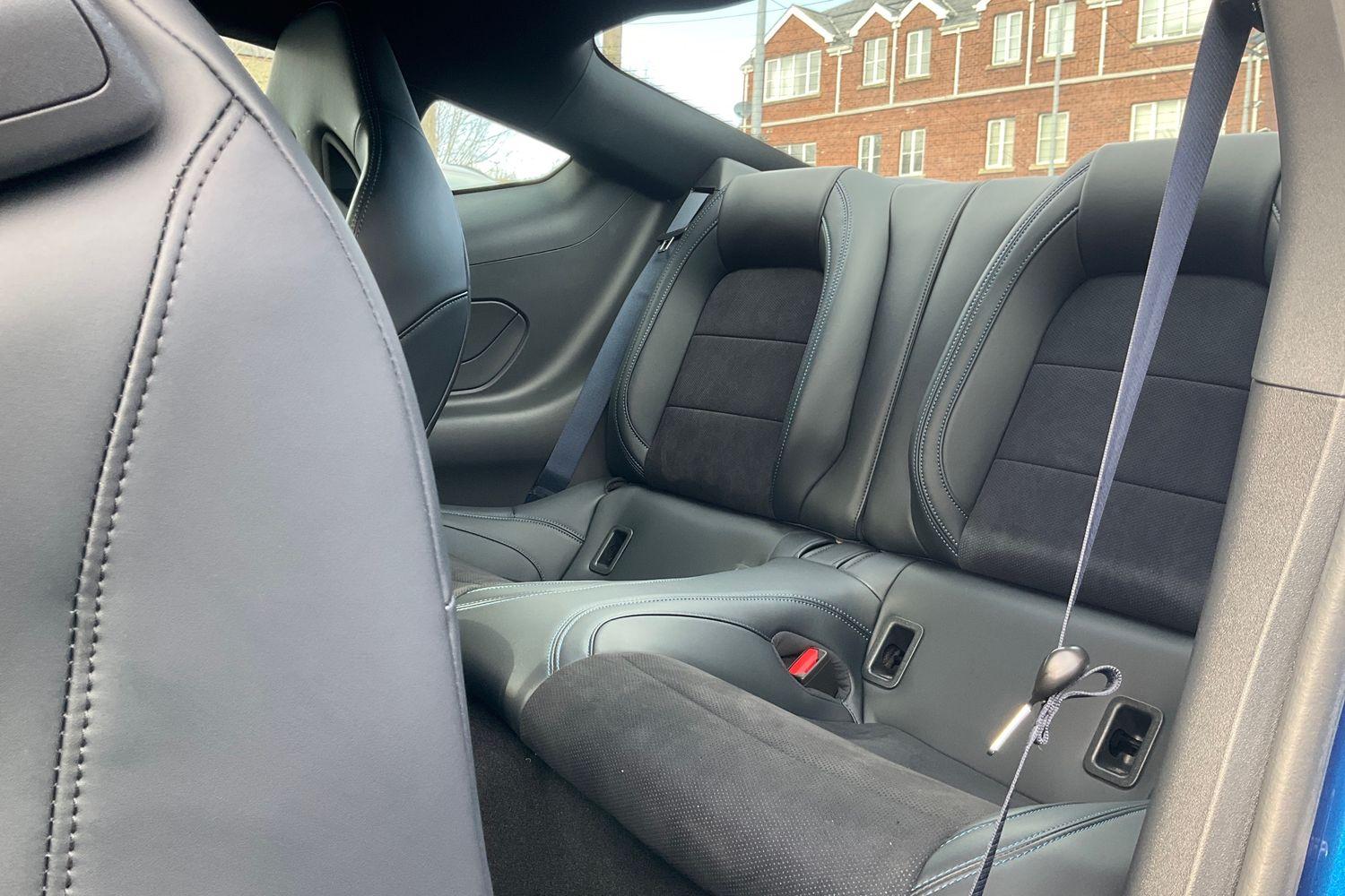 Ford MUSTANG Photo 19