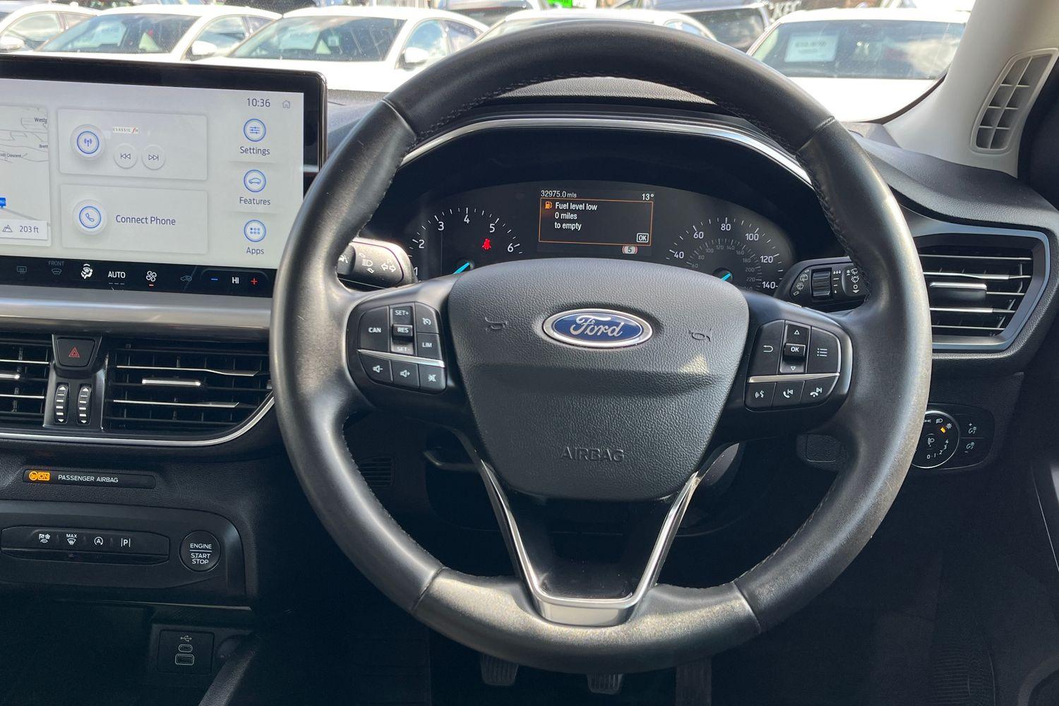 Ford Focus Photo 11