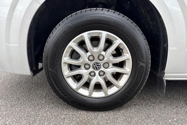 VOLKSWAGEN Transporter Photo 25