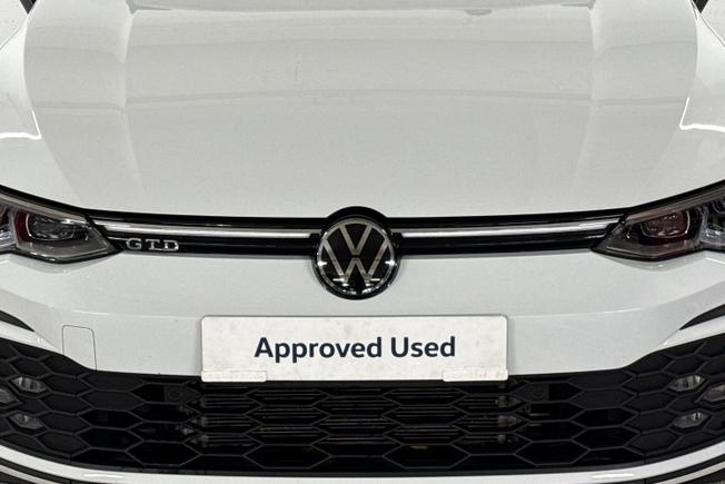 Volkswagen Golf Photo 29