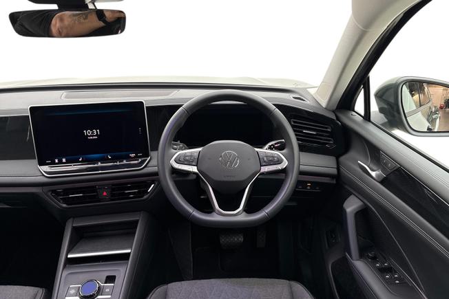 VOLKSWAGEN Tiguan Photo 11