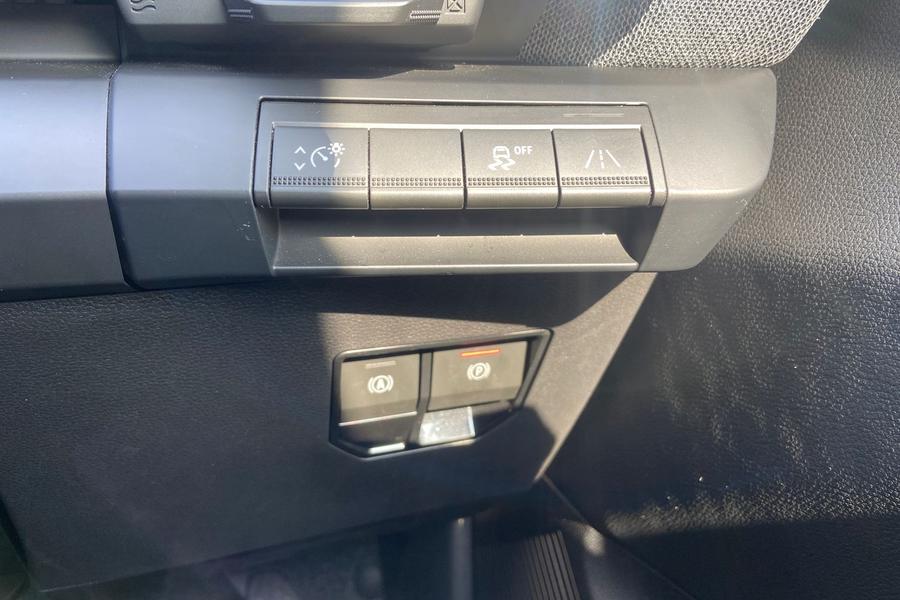 Renault MEGANE E-TECH Photo autoimg-c5b33533094c475d40bc3975d5e0eaf80a6c059f.jpg