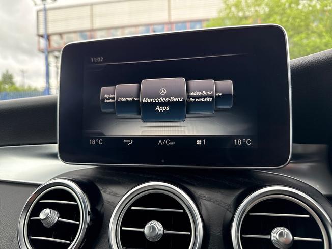 MERCEDES-BENZ GLC Photo 41