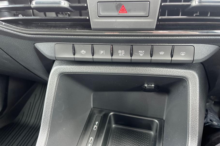 Used Ford TRANSIT CONNECT CX25FPT 16