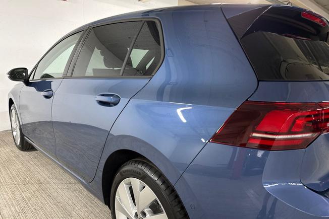 Volkswagen Golf Photo 36