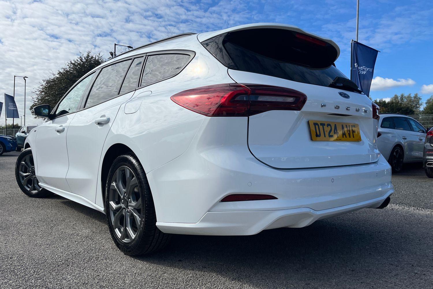 Ford Focus Photo 37