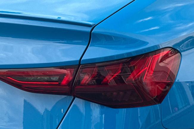 AUDI S3 Photo 18