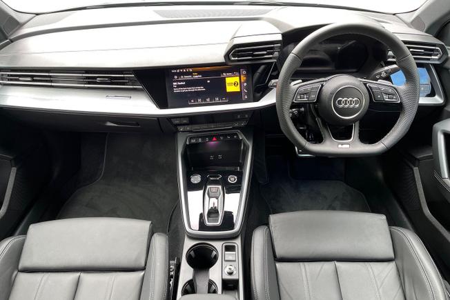 AUDI A3 Photo 10