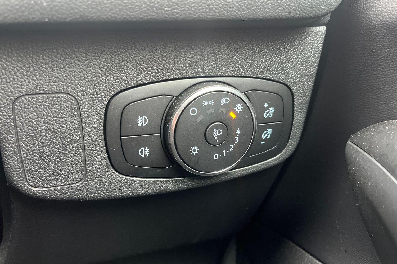 Ford Focus Photo 22