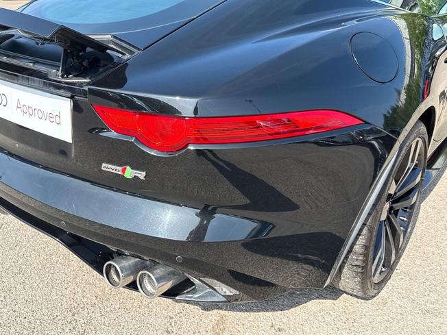 JAGUAR F-Type Photo 18