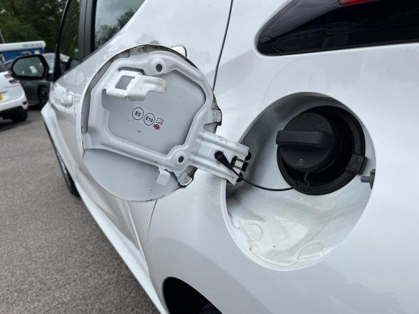 Mazda Mazda2 HYBRID Photo autoimg-c5c5c881193e239a02499f52c0b40d43edc78b08.jpg