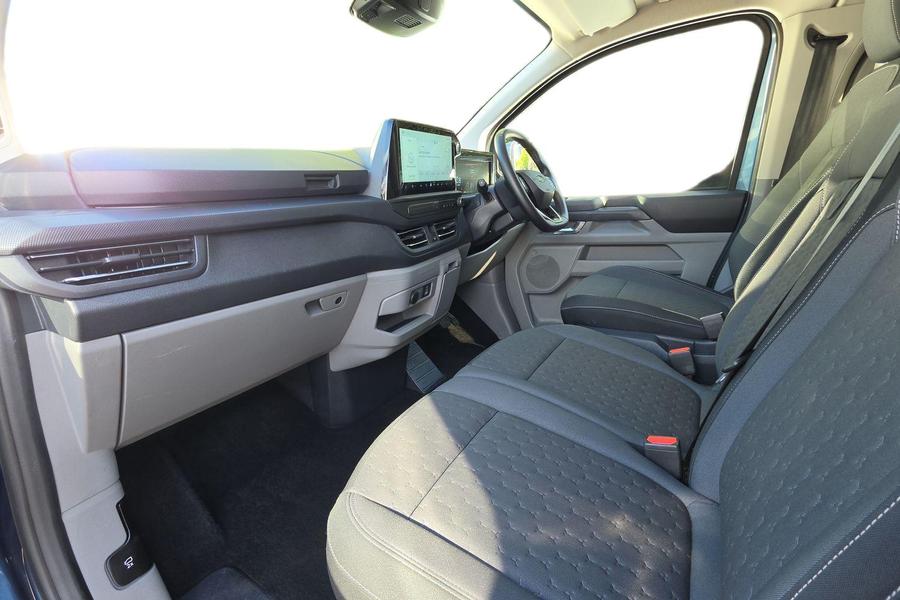 Ford TRANSIT CUSTOM Photo autoimg-c5c72f8daa3fc815a6c3e38219a3aee73301e118.jpg