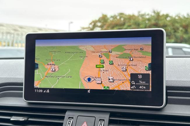 AUDI SQ5 Photo 14