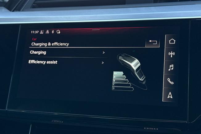 Audi e-tron Photo 52
