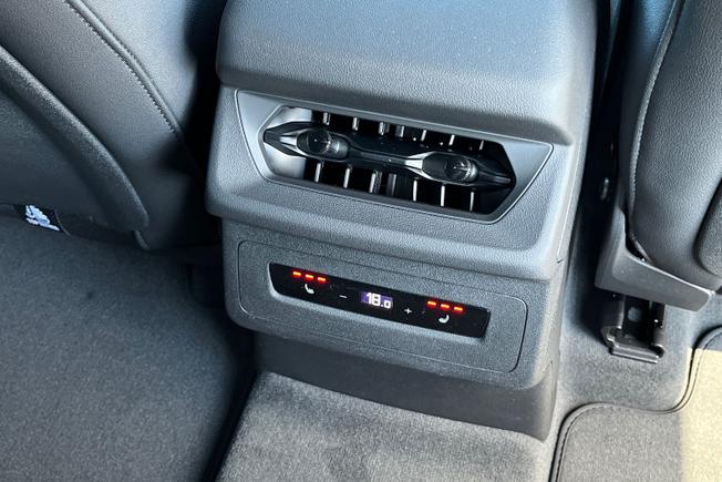 AUDI  A6 Sportback Photo 57