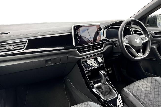 VOLKSWAGEN T-Roc Photo 2