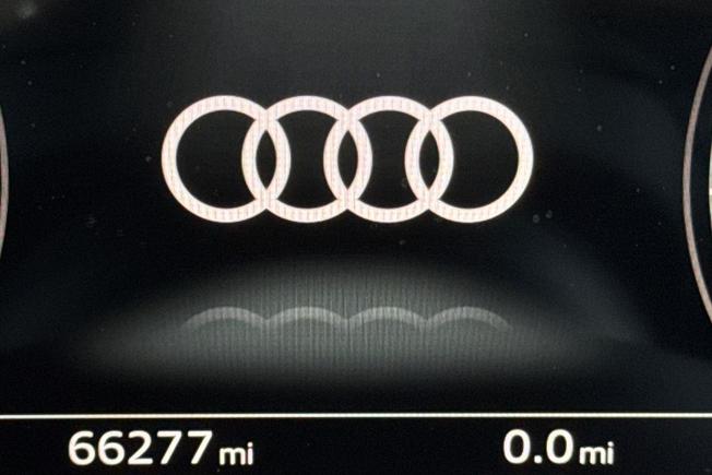 AUDI Q5 Photo 15