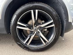 VOLVO XC40 Photo 5