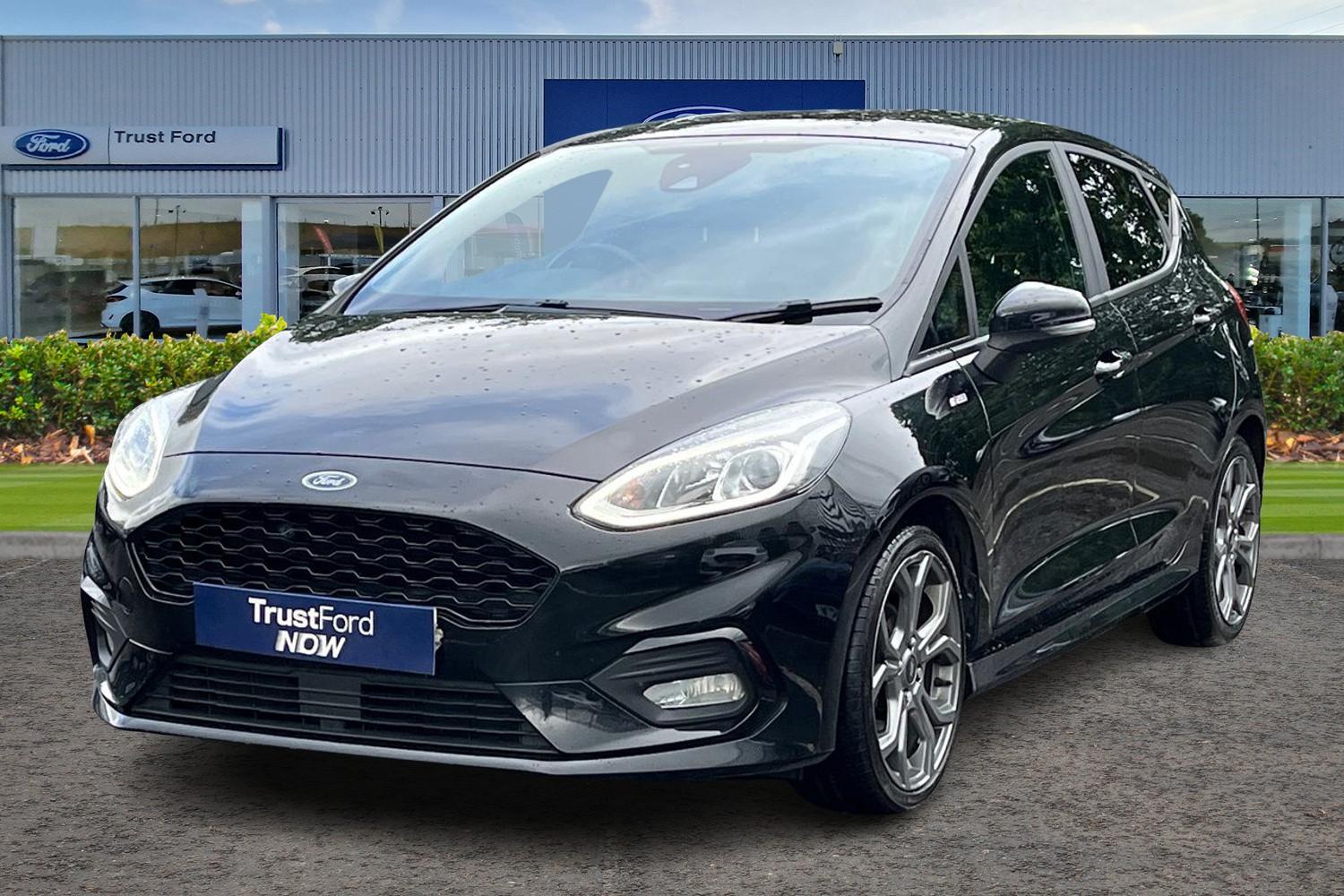 Ford FIESTA Photo 4