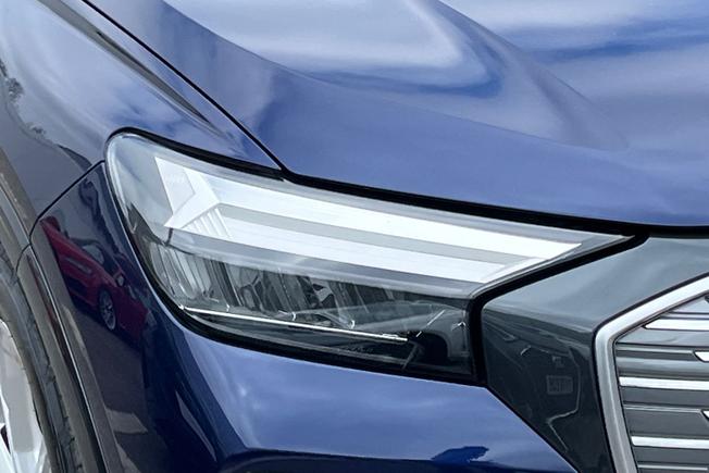 AUDI Q4 E-Tron Photo 19