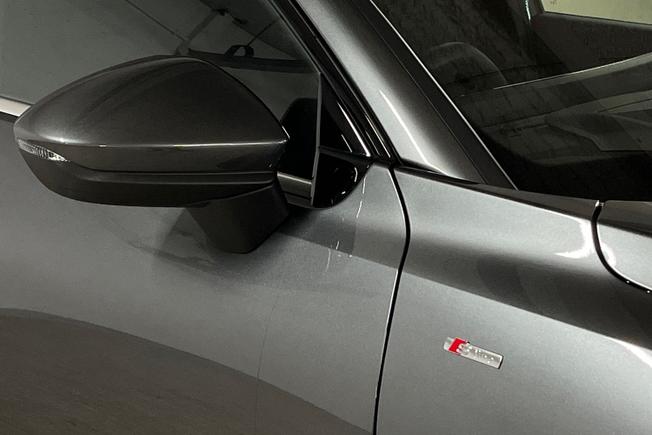 AUDI Q3 Photo 20