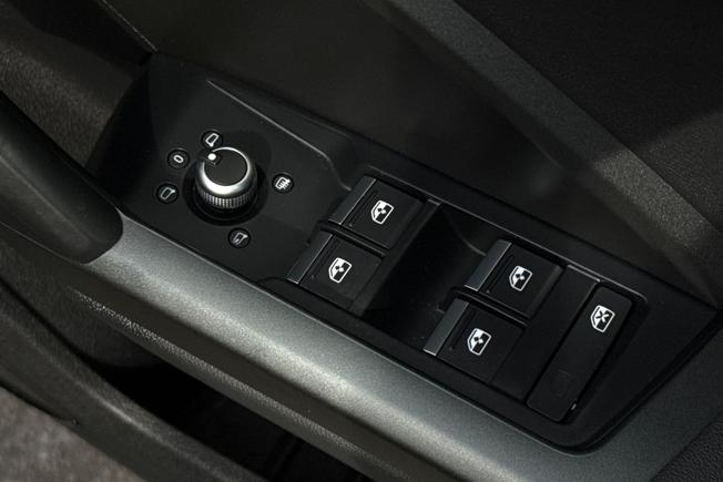 Audi Q3 Photo 30