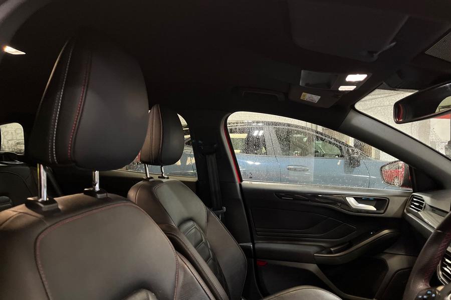 Ford FOCUS Photo autoimg-c5e14eca152d18bb1f6defea224766a62db47df9.jpg