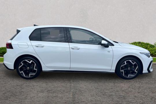 Volkswagen Golf Photo autoimg-c5e18aecdd3799e26f1c19c899680493dc2b0e57.jpg