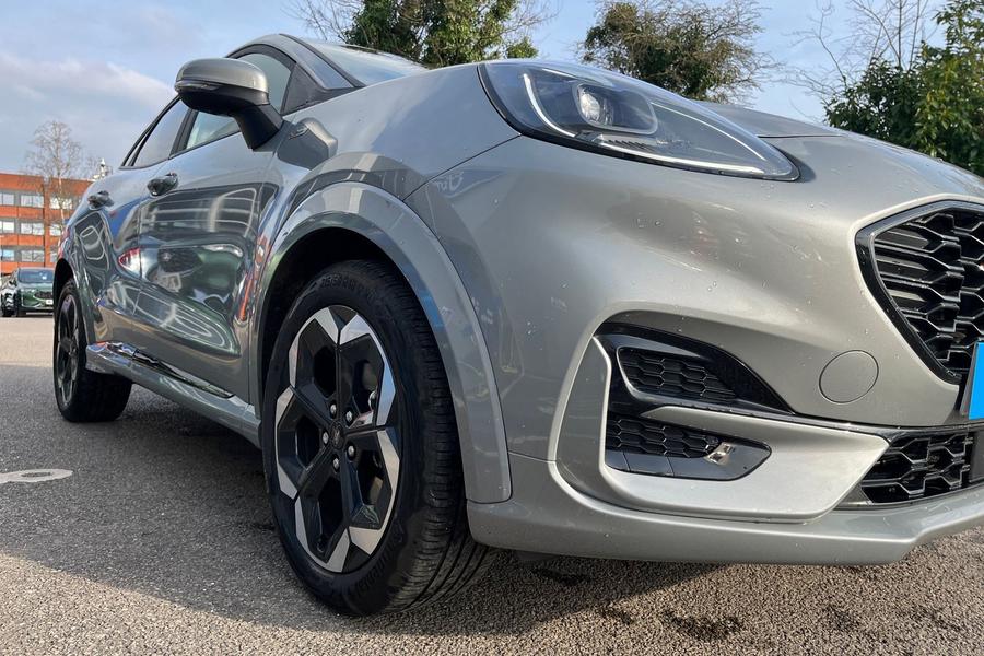 Ford PUMA Photo autoimg-c5e4984bd6d06b69a518ac8291129407486cd95c.jpg