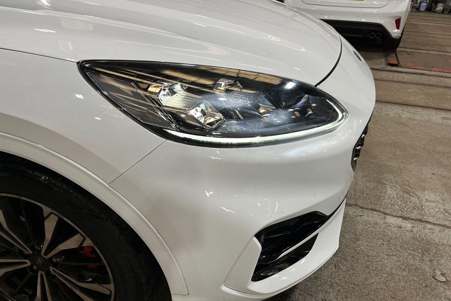 Ford KUGA Photo 22