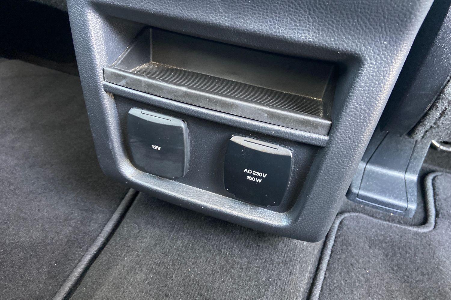 Ford GALAXY Photo 32