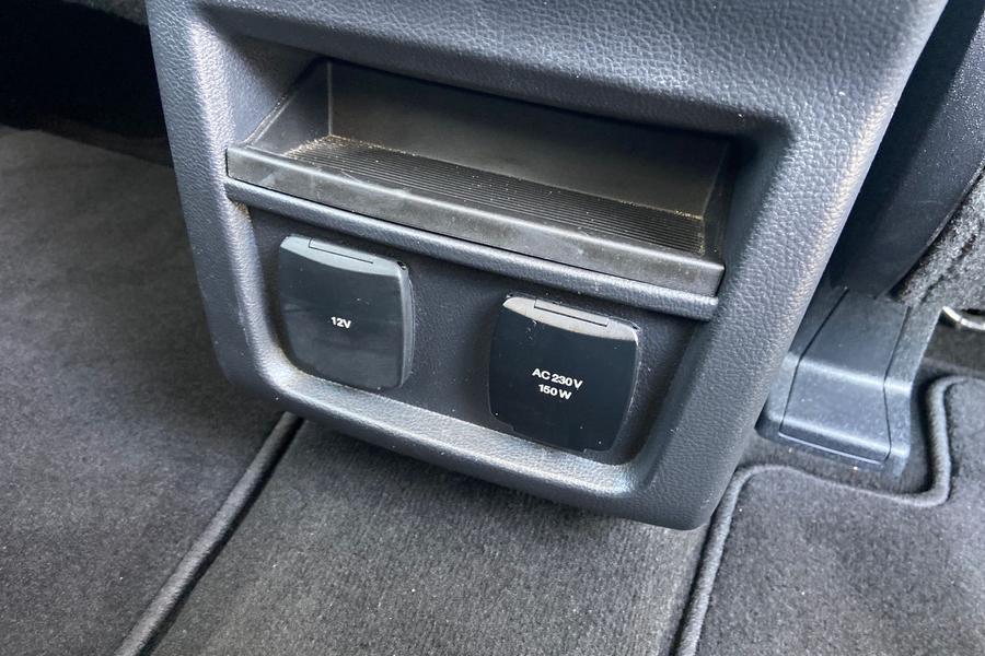 Ford GALAXY Photo autoimg-c5f3e1cd98be4336384ab65e99cf9b4923fd66c8.jpg